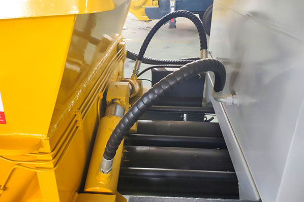 柴油動(dòng)力混凝土輸送泵 柴油動(dòng)力混凝土輸送泵