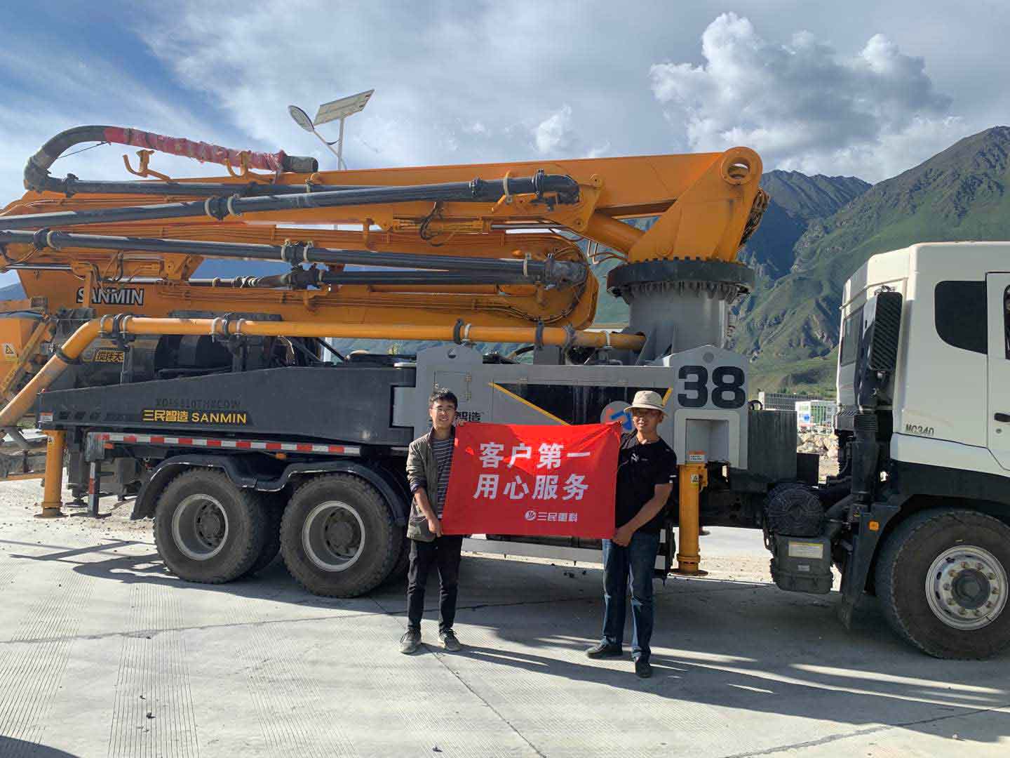 泵車(chē) 泵車(chē)